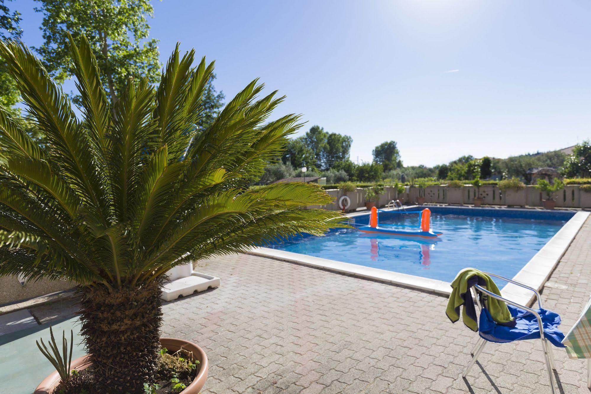 פסיניאנו סול טרסימנו Hotel Darsena מראה חיצוני תמונה