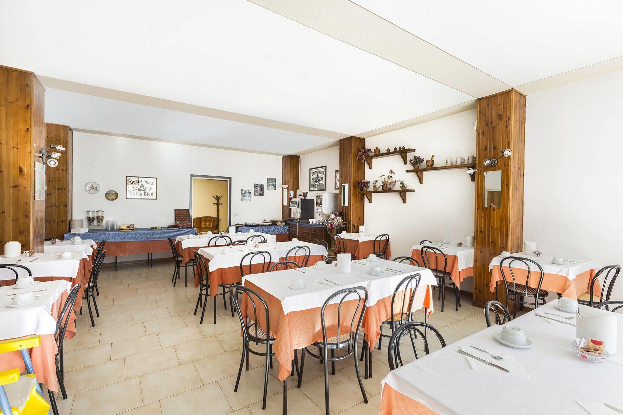 פסיניאנו סול טרסימנו Hotel Darsena מראה חיצוני תמונה