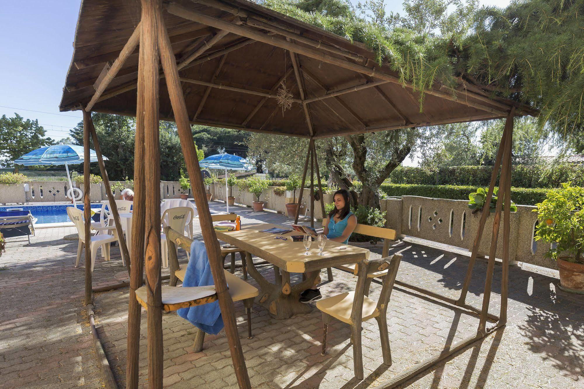 פסיניאנו סול טרסימנו Hotel Darsena מראה חיצוני תמונה